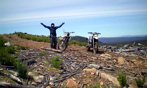 
 On Top of Down Under with the BMW G450 X 
  CopyRight 2008 Trailriderz.com.au 
